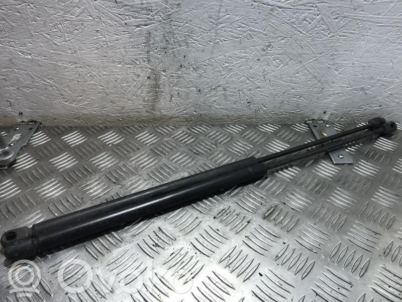 Mini One - Cooper R50 - 53 Siłownik maski przedniej 
