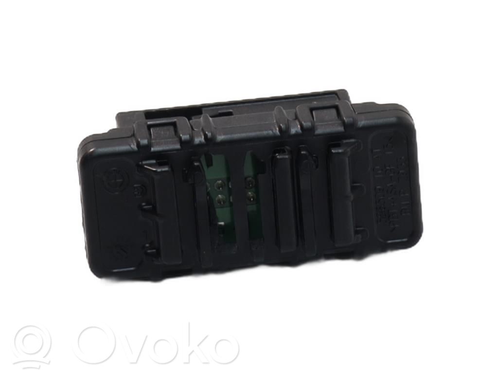 BMW 1 F40 Sensor 