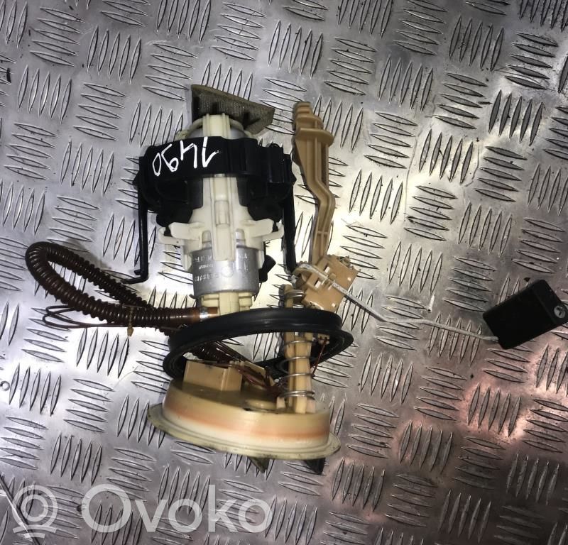 BMW 5 E39 Bomba interna de combustible 