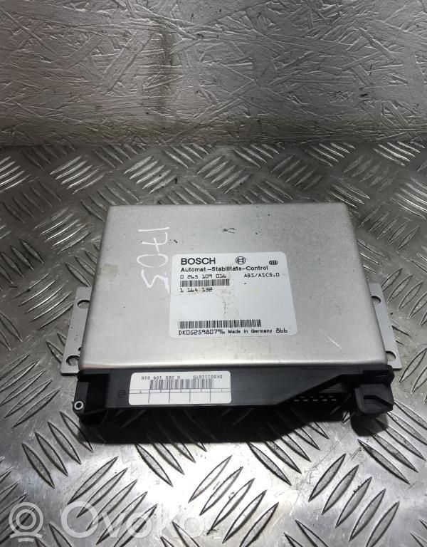 Engine control unit/module   34521164132