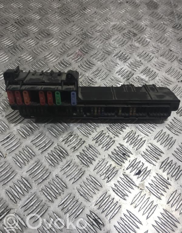 Sulakemoduuli   61146932452