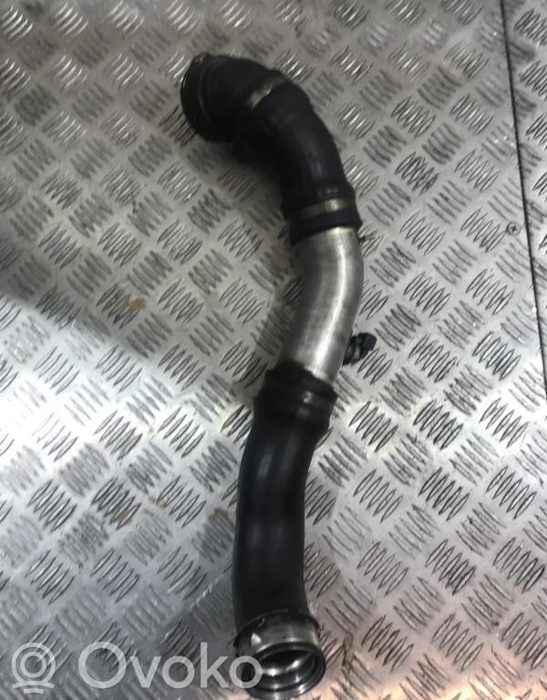 BMW 1 E81 E87 Ilmanoton letku 