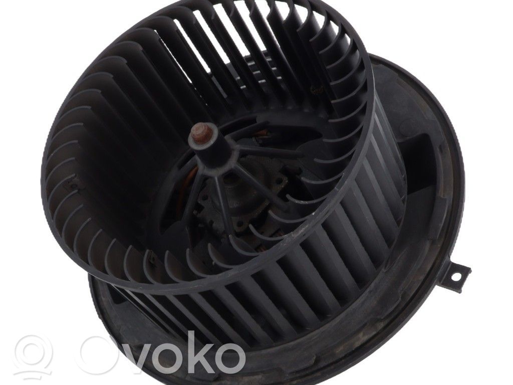 Soplador/ventilador calefacción   64119227670