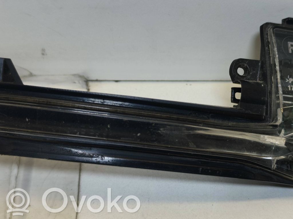 Audi Q3 8U Indicatore specchietto retrovisore 