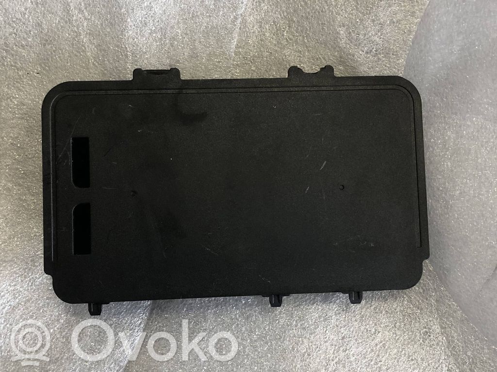 Volkswagen Golf VIII Modul încărcare wireless 
