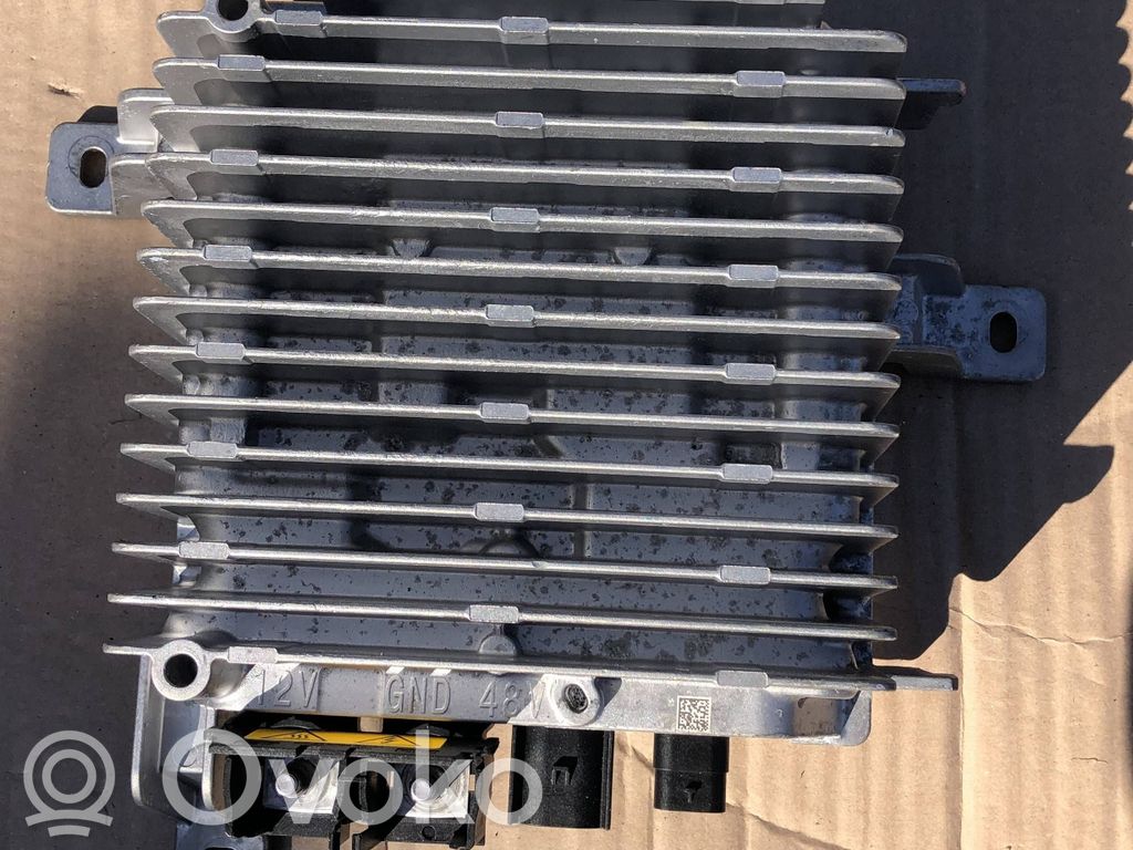 Volkswagen PASSAT B8 Inversor/convertidor de voltaje 