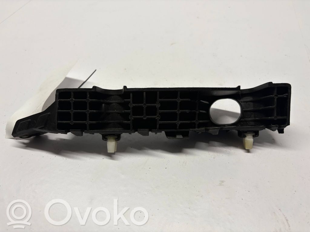 KIA Pro Cee'd III Fender mounting bracket 