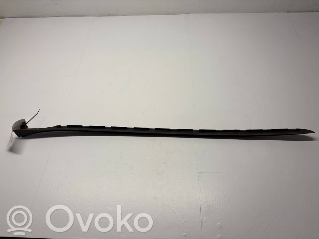 KIA Pro Cee'd III Windshield trim 