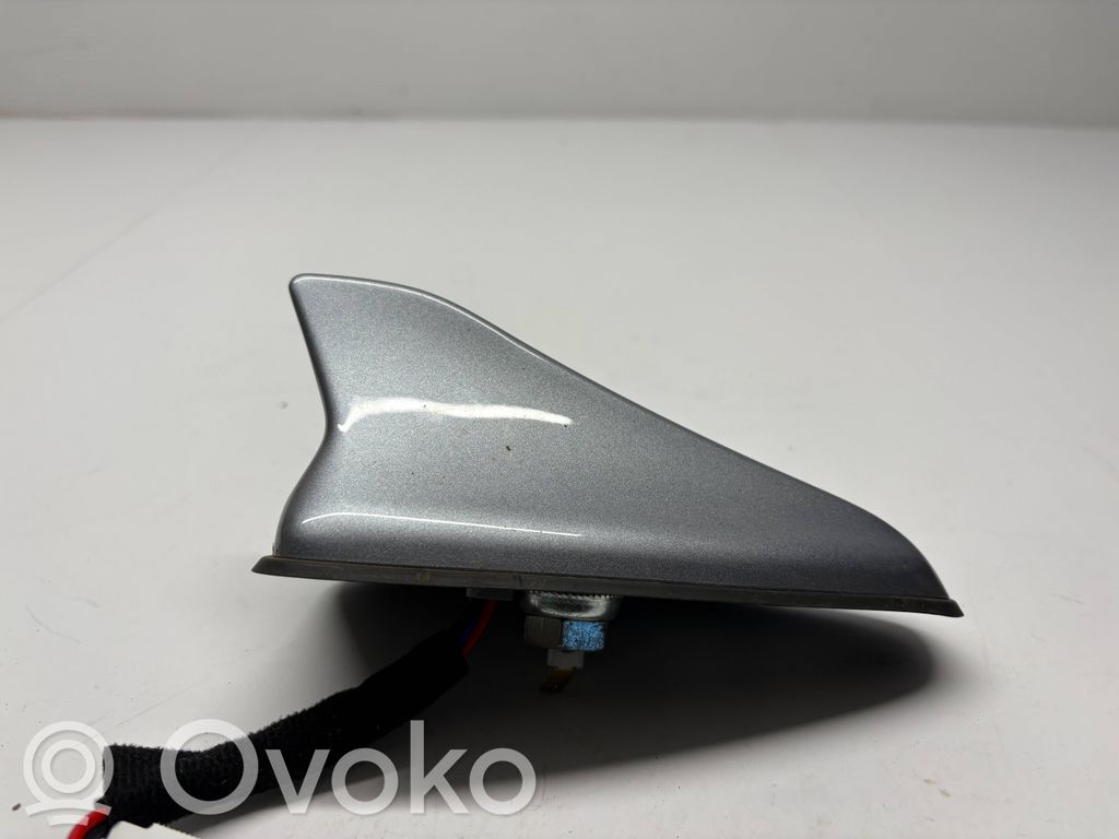 KIA Pro Cee'd III GPS-pystyantenni 