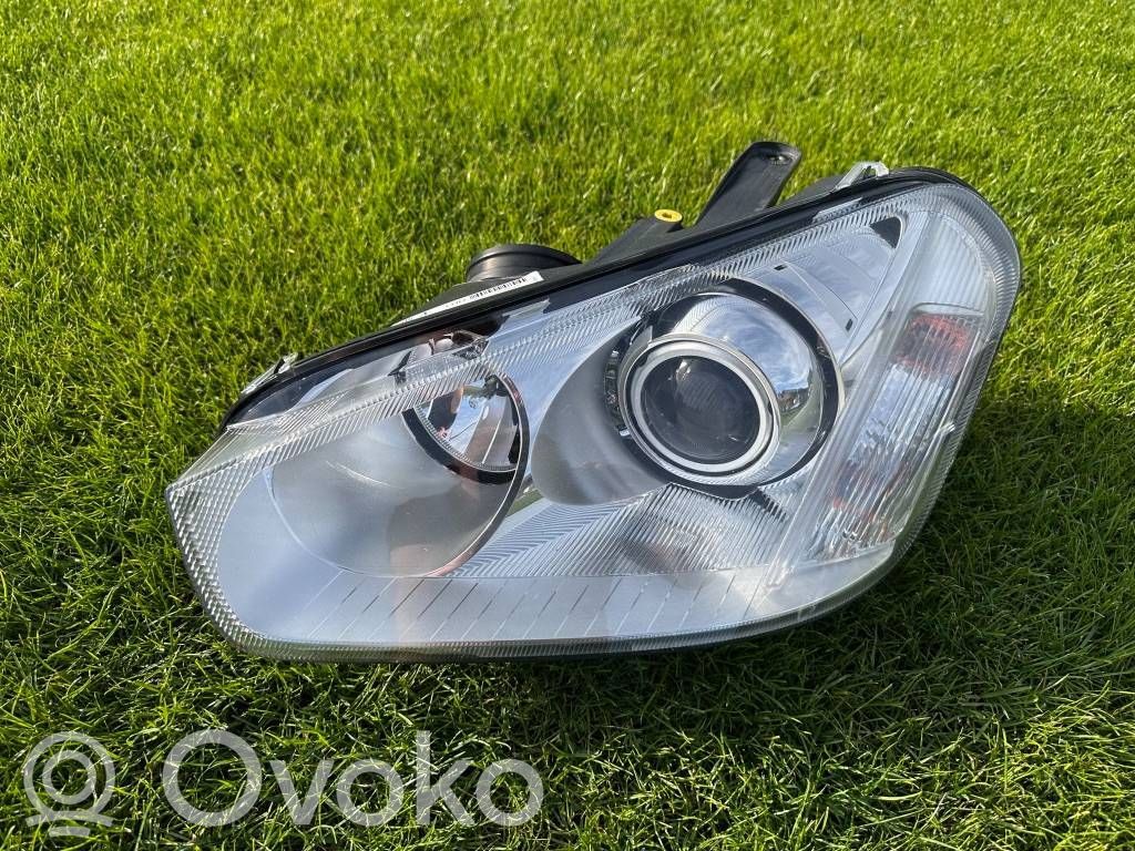 Ford C-MAX I Lampa przednia 