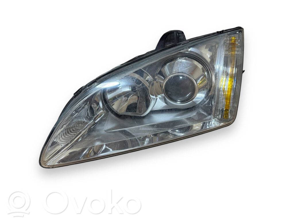 Ford Focus Headlight/headlamp 