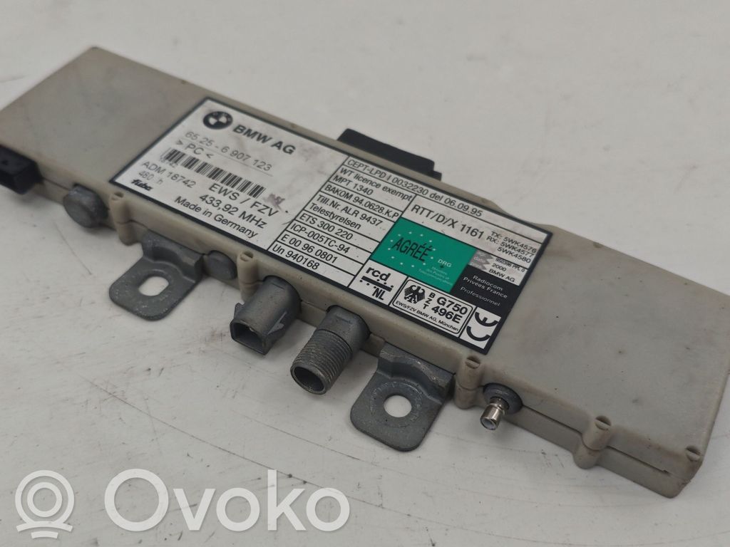 BMW 3 E46 Unitate control antenă 