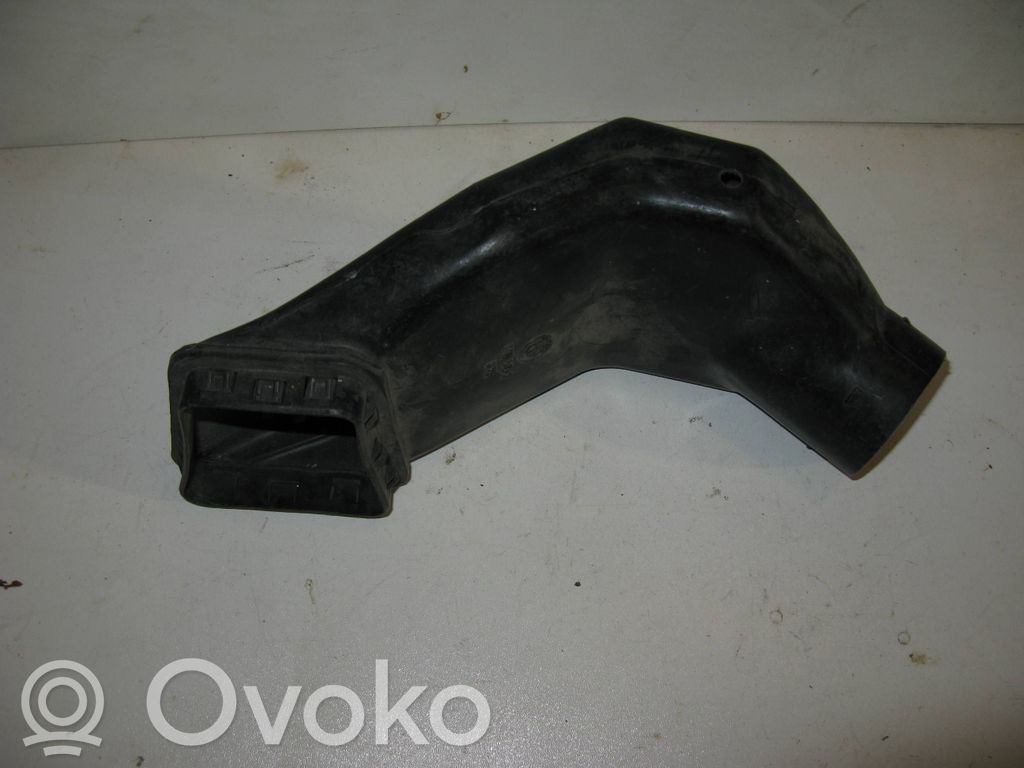 BMW 7 E32 Ilmanoton letku 