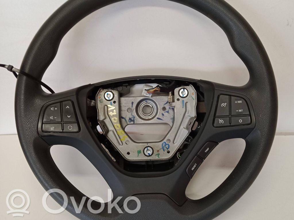 Hyundai i10 Ohjauspyörä 
