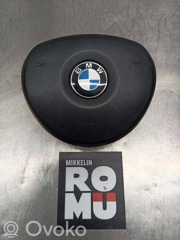 Steering wheel airbag