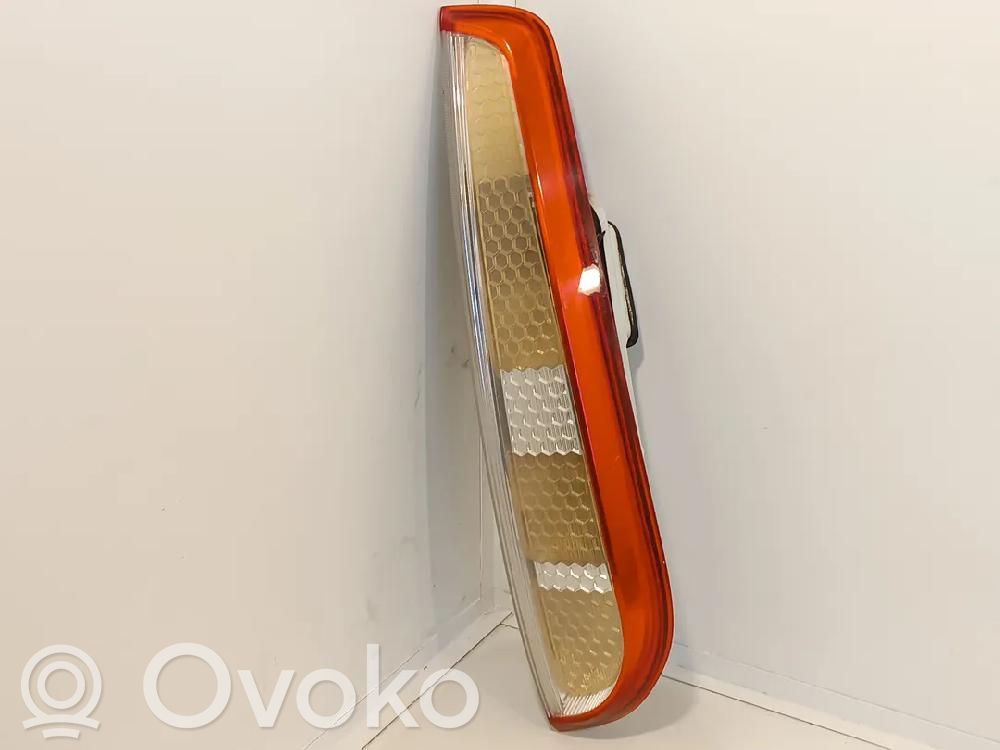 Ford Focus Tailgate rear/tail lights 