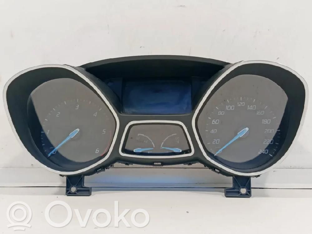 Ford Focus Geschwindigkeitsmesser Cockpit 