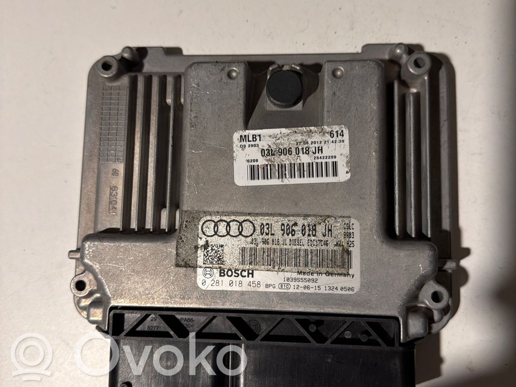 Audi A5 8T 8F Engine control unit/module 