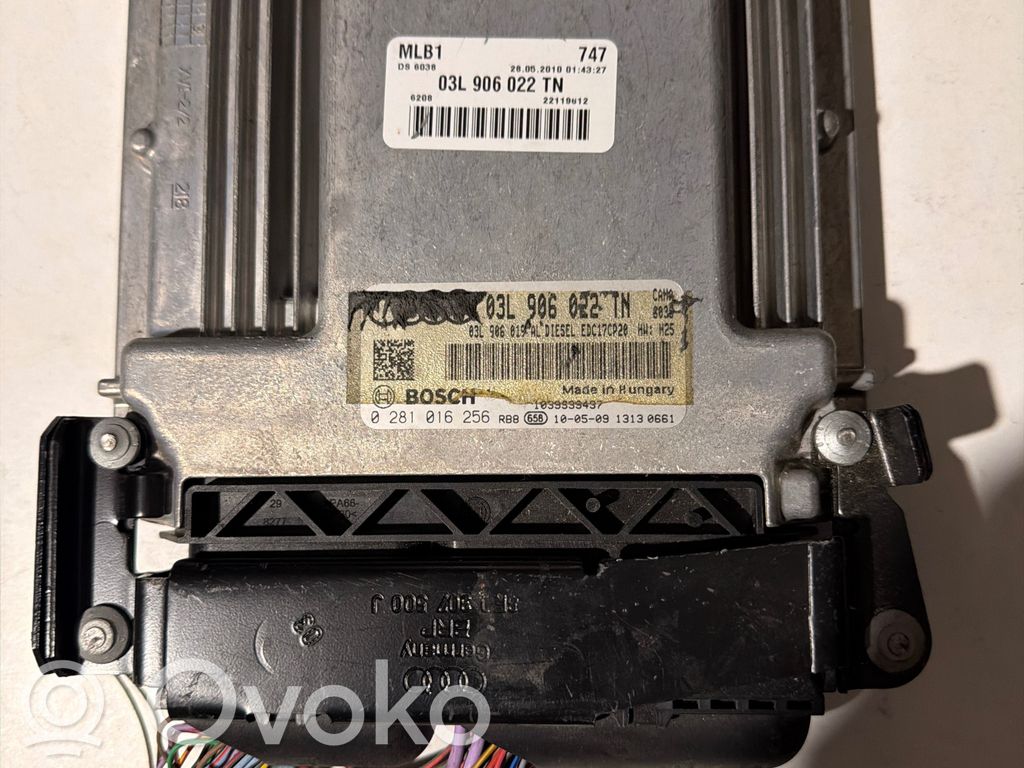 Audi A4 S4 B8 8K Engine control unit/module 