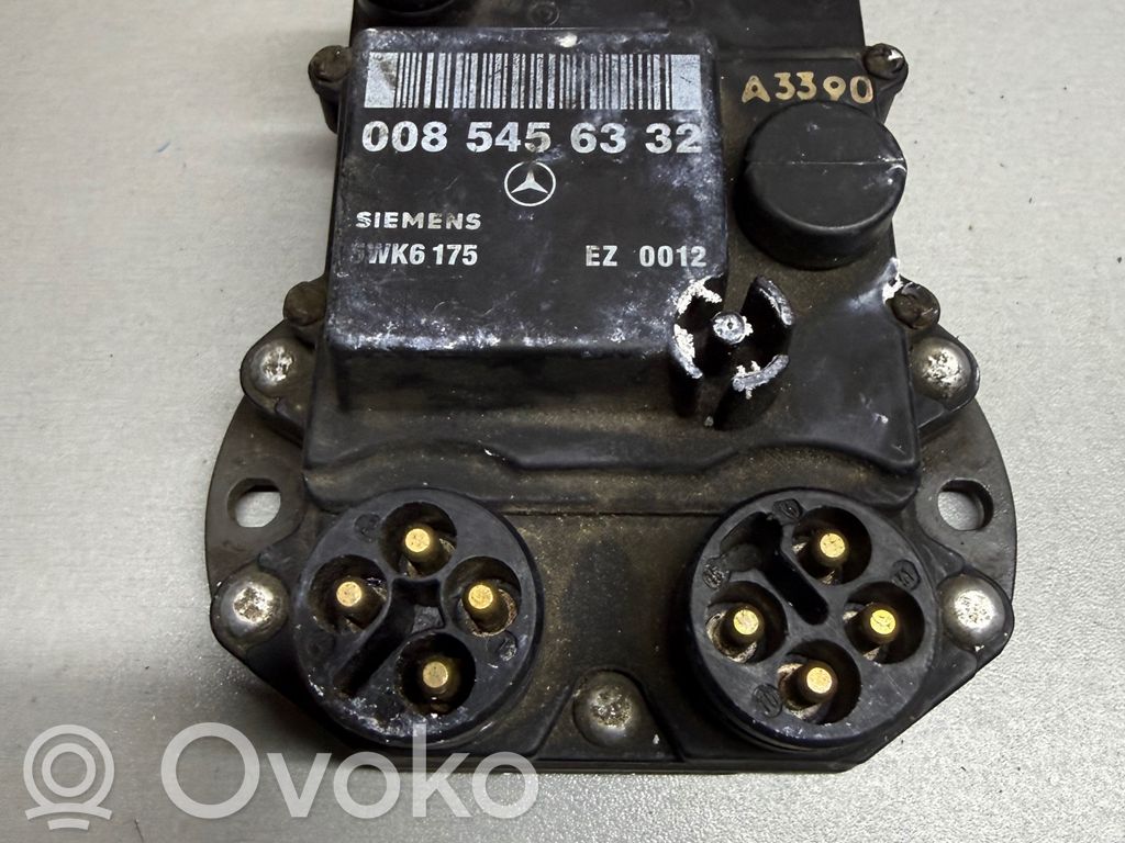 Mercedes-Benz E W124 Combustion module de contrôle 