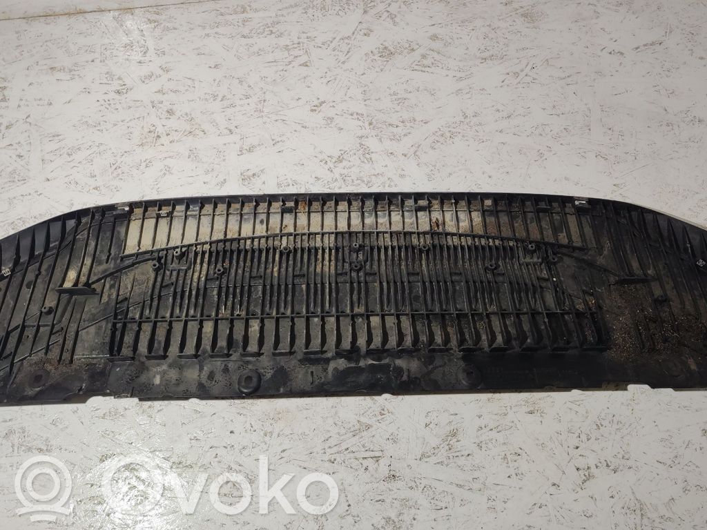Audi A6 S6 C7 4G Bampera apakšas aizsargs 