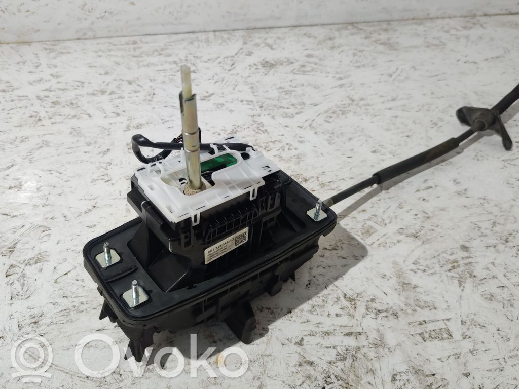 Lewarek zmiany biegów / górny   8K1713041AC,1000124300012S