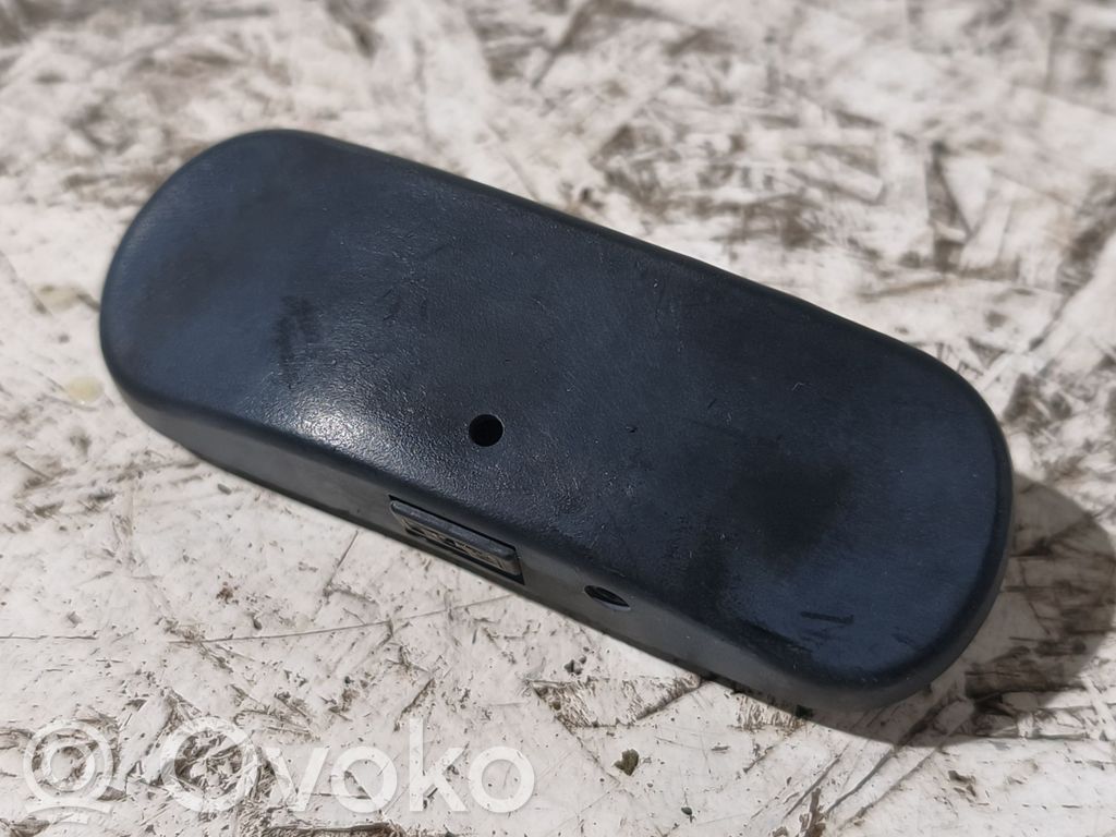 Dysza spryskiwacza szyby przedniej / czołowej   4K0955988A