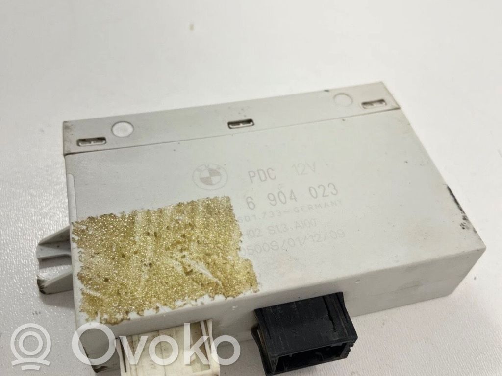 Pysäköintitutkan (PCD) ohjainlaite/moduuli   6904023