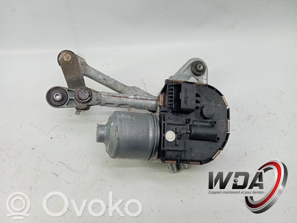 Peugeot 5008 Wiper motor 