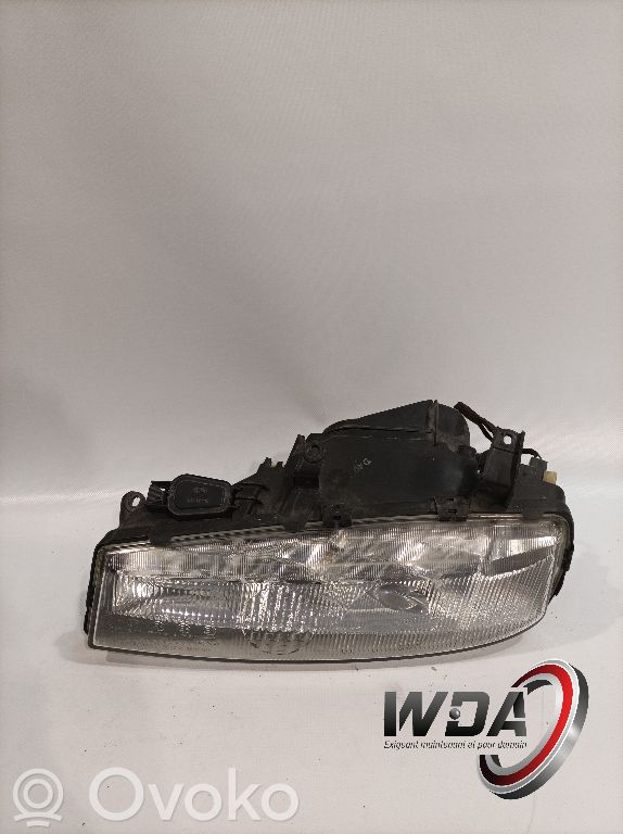 Opel Calibra Lampa przednia 