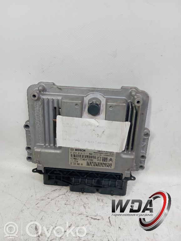 Peugeot 206+ Komputer / Sterownik ECU silnika 