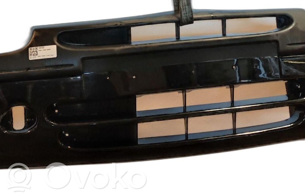 Renault Twingo I Paraurti anteriore 