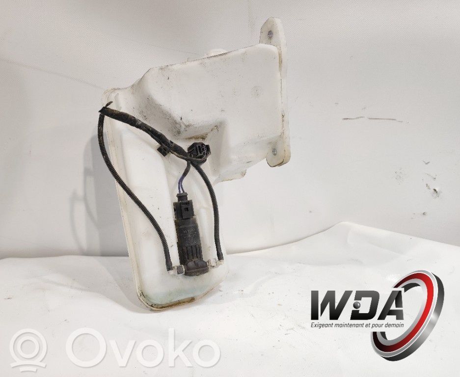 Audi A3 S3 8V Windshield washer fluid reservoir/tank 