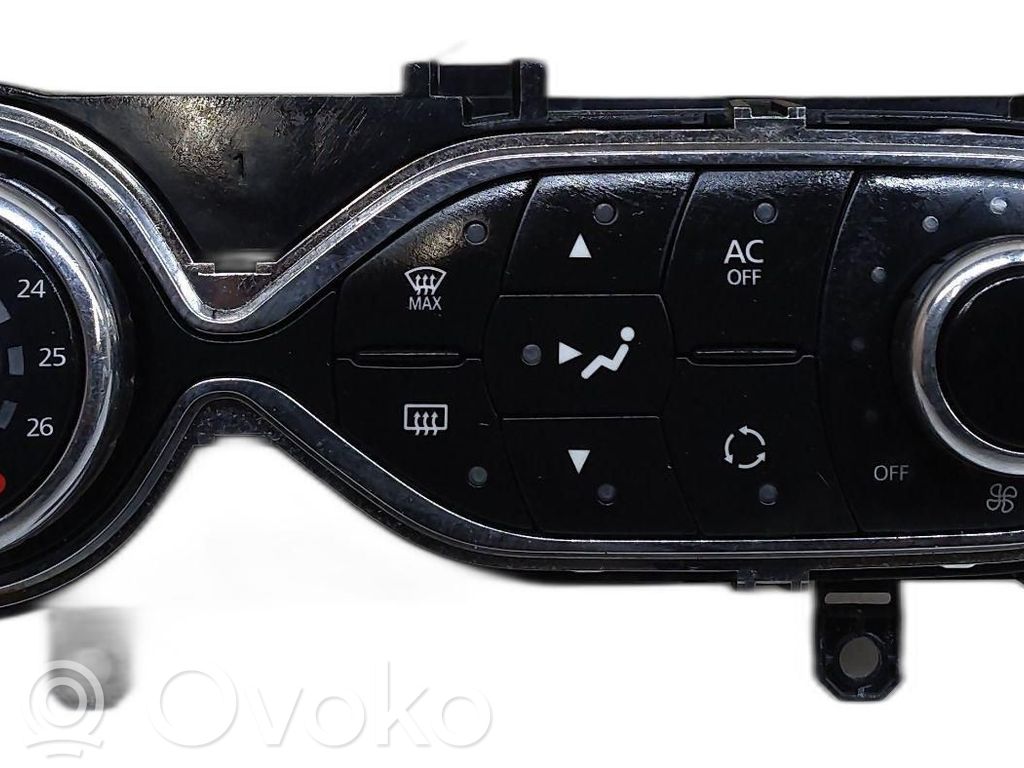 Renault Clio IV Climate control unit 