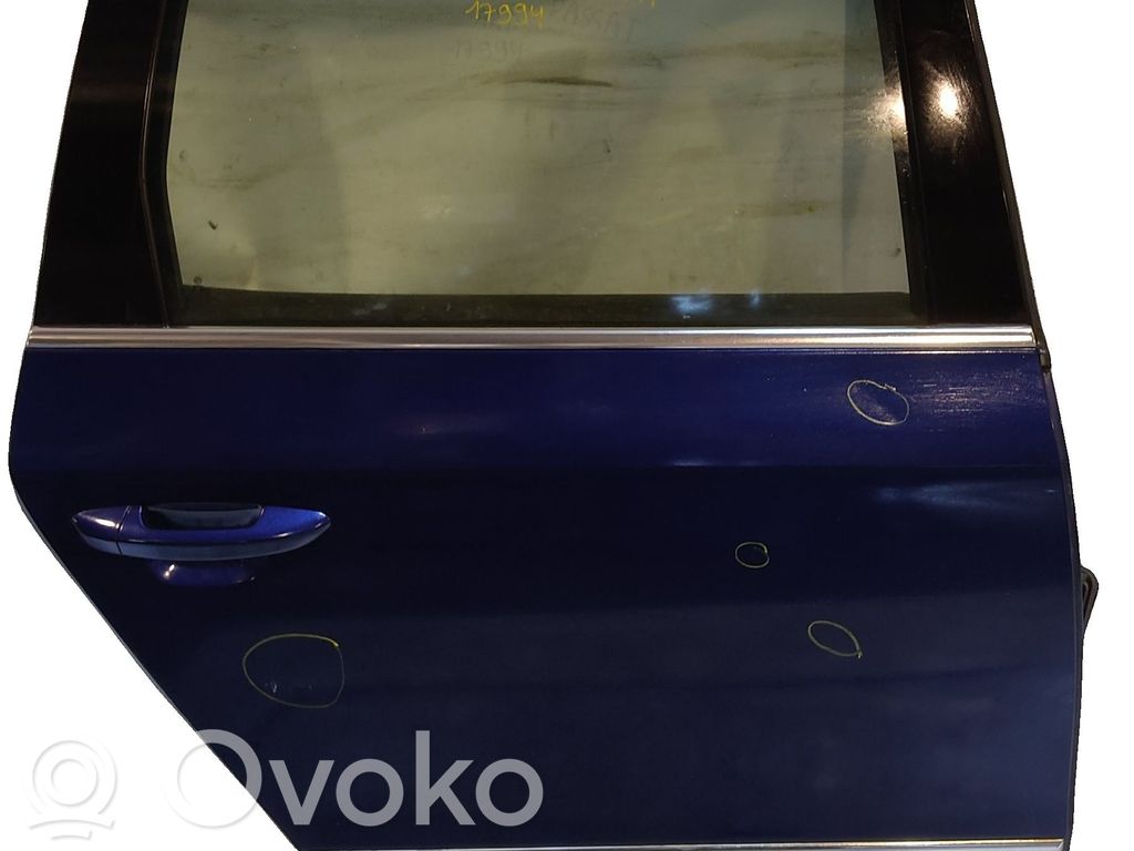 Volkswagen PASSAT Drzwi tylne 