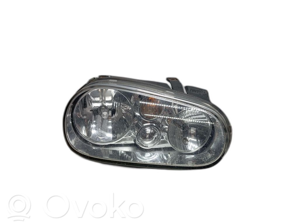 Volkswagen Golf IV Lampa przednia 