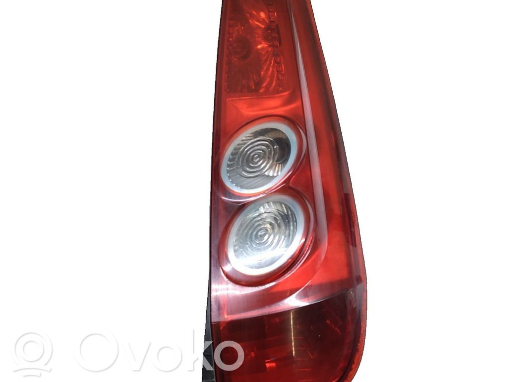 Ford Fiesta Lampa tylna 