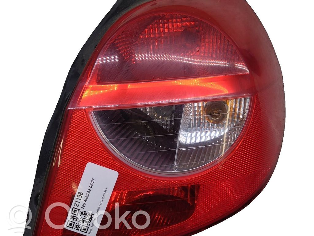 Renault Clio III Lampa tylna 