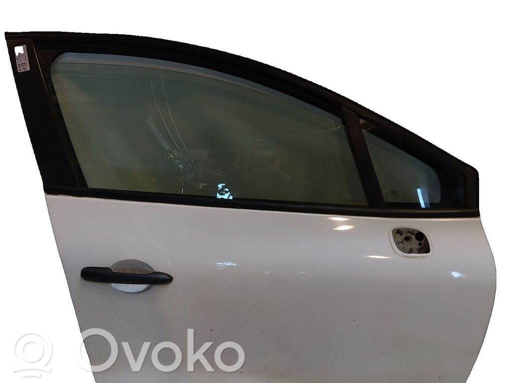 Renault Clio IV Puerta delantera 
