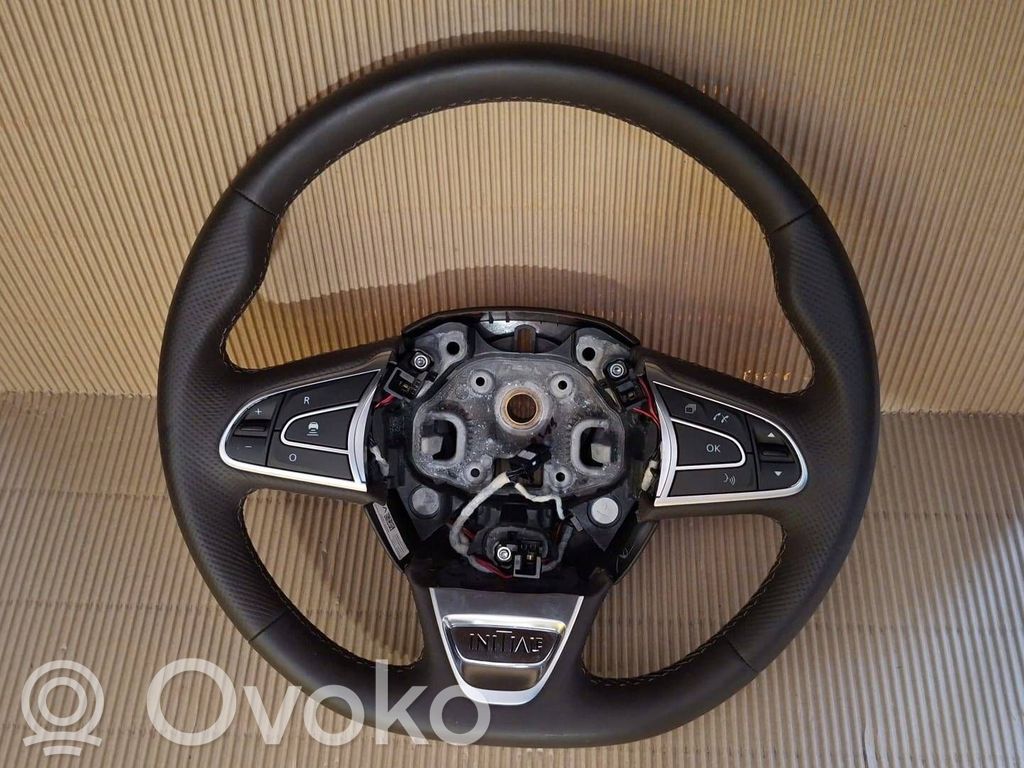 Volante   484001994R,1234567890,628436500C,1429110010