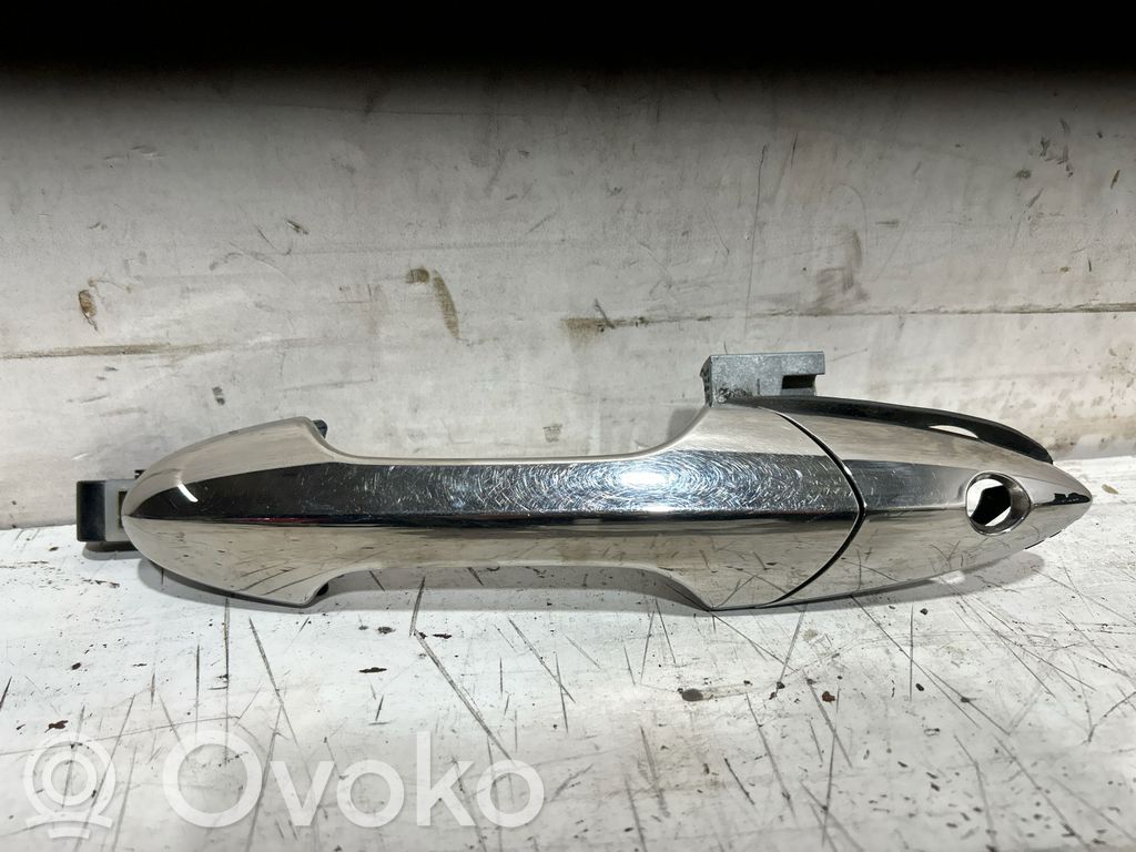 Honda FR-V Front door exterior handle 