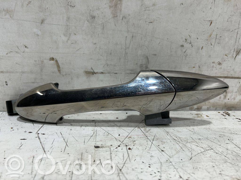 Honda FR-V Front door exterior handle 