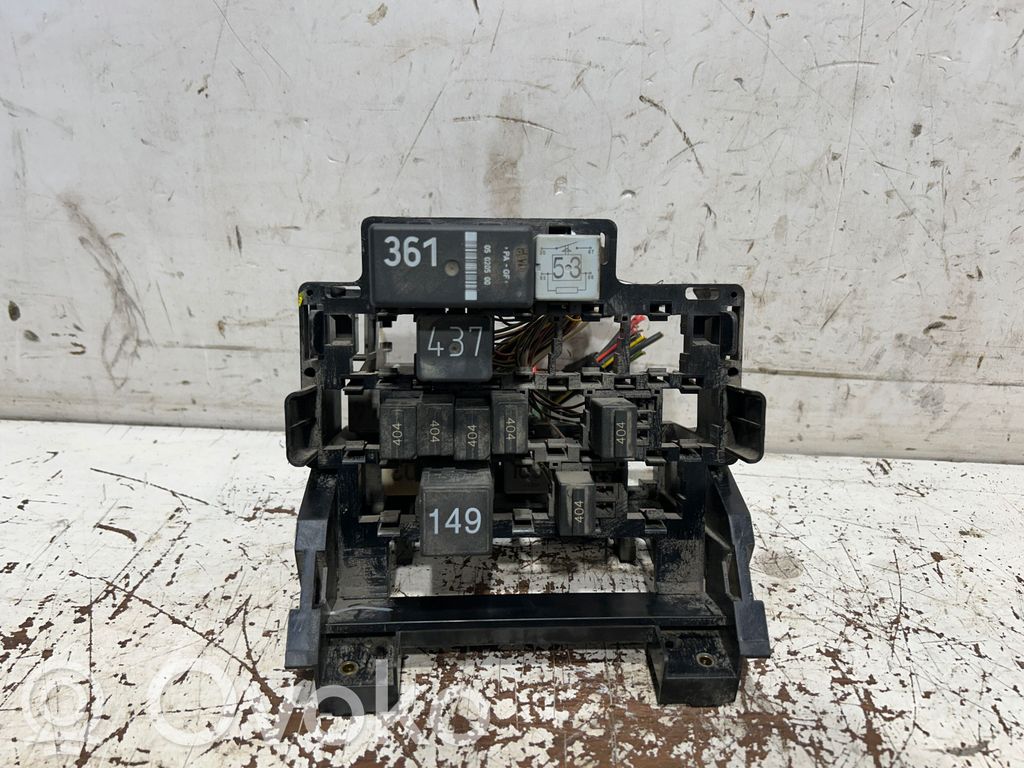 Volkswagen Sharan Fuse box set 