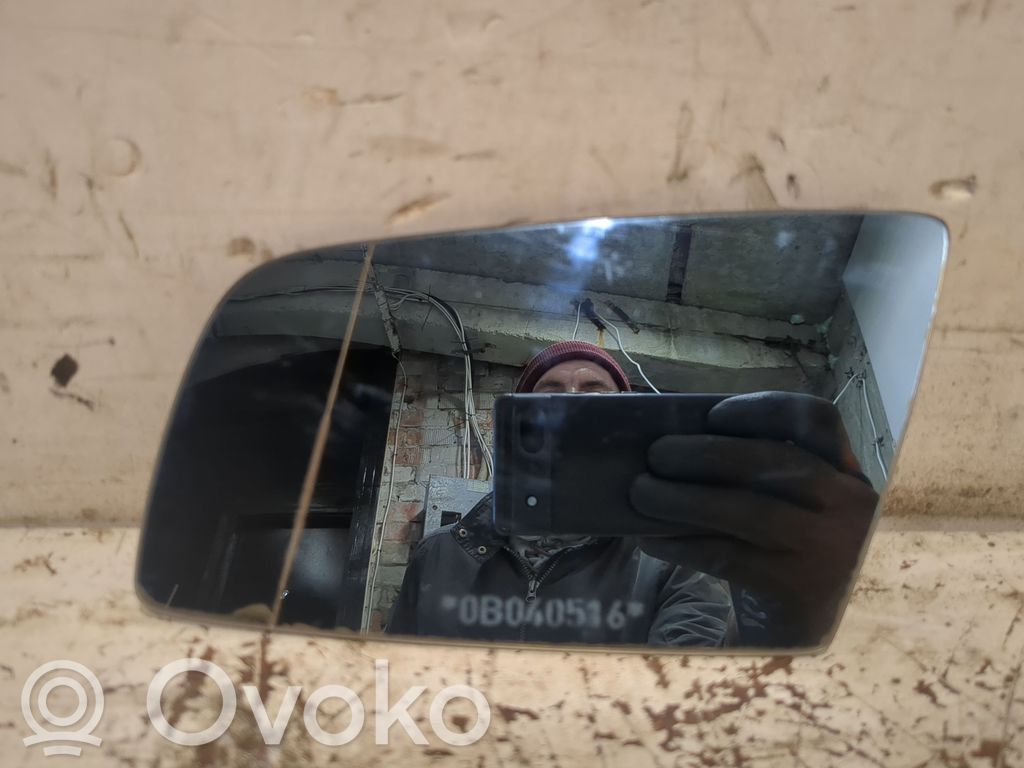 BMW 5 E60 E61 Spoguļa stikls 