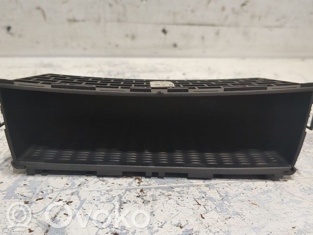 BMW 5 E60 E61 Boite à gants 