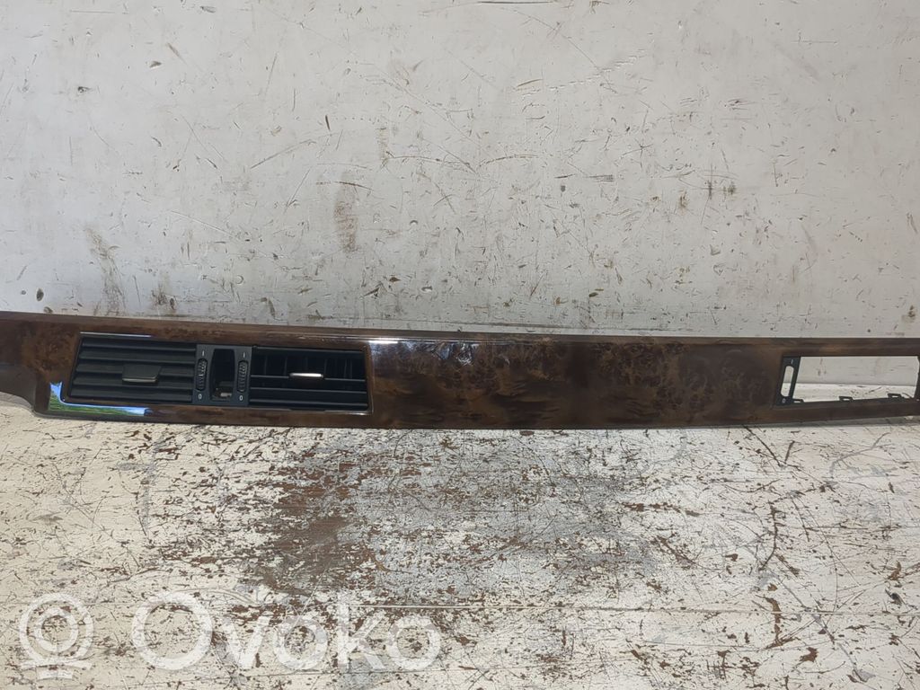 BMW 5 E60 E61 Moldura de la guantera 
