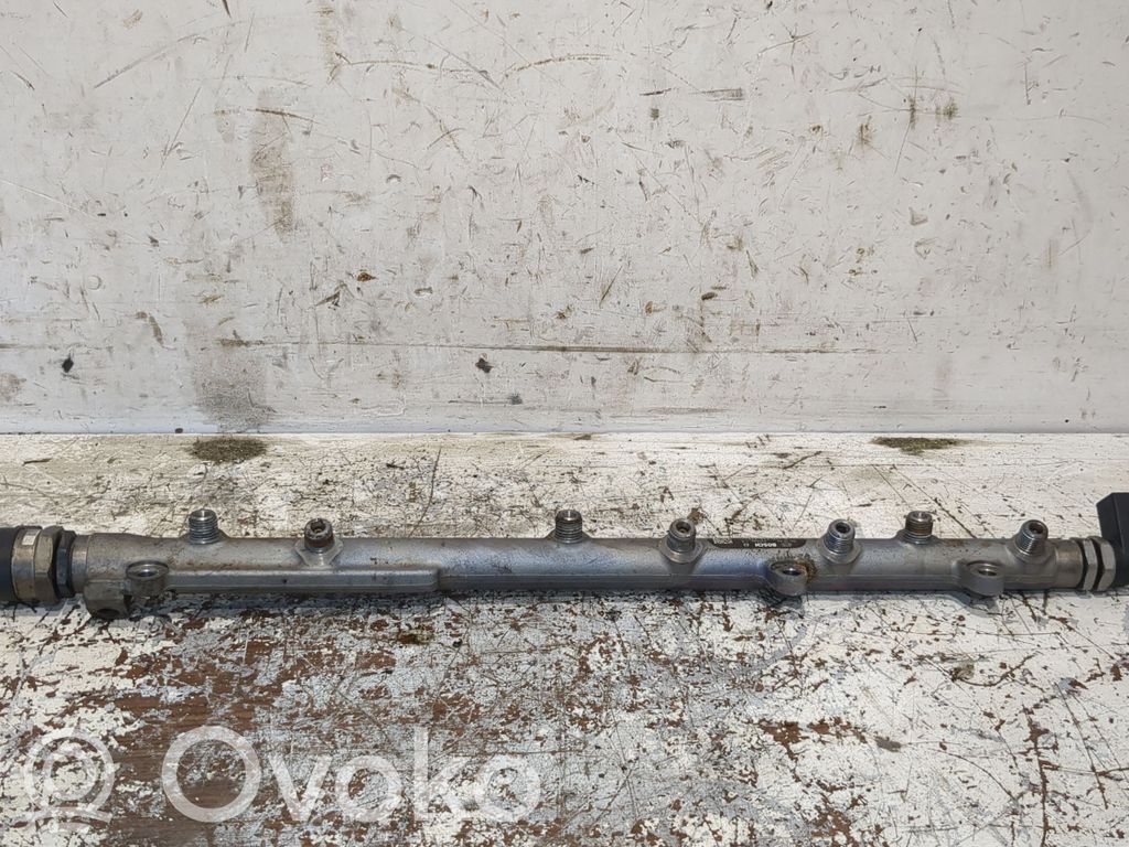 BMW 5 E60 E61 Polttoainepääputki 