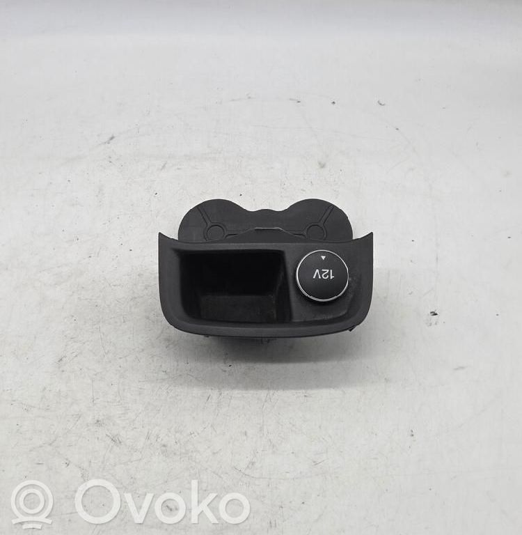 Ford Focus Aschenbecher 