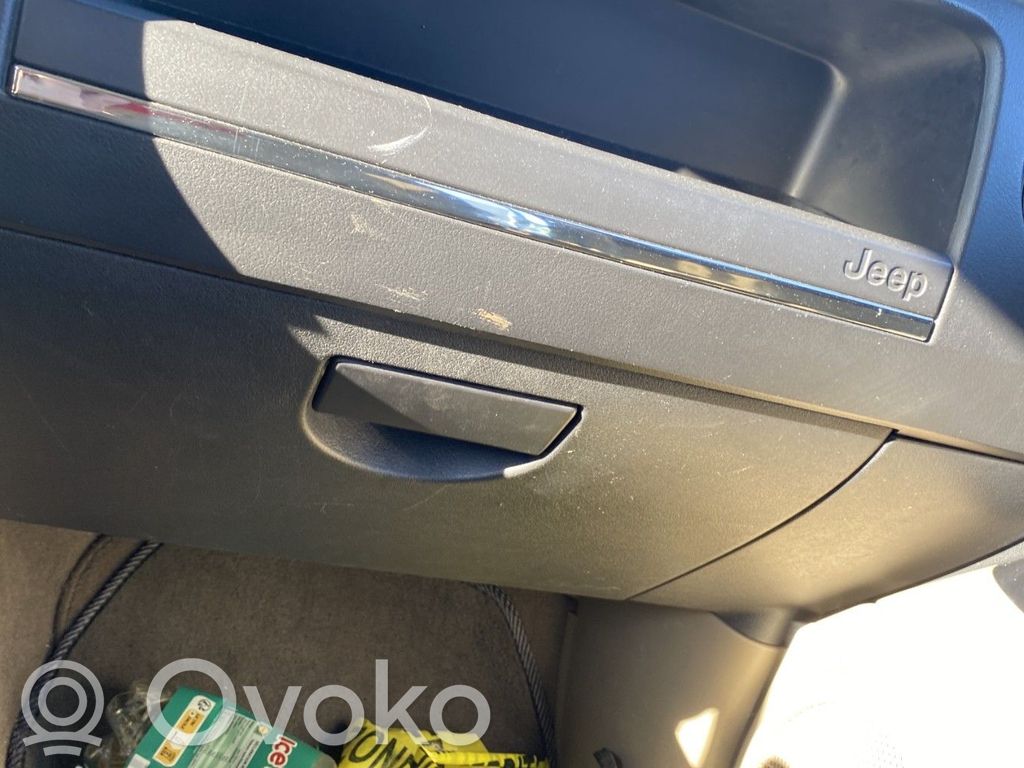 Glove box set