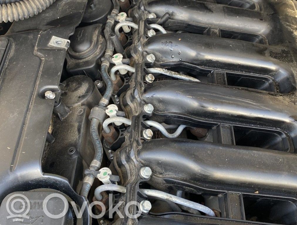 BMW X5 E70 Fuel injector 